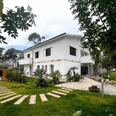 كاستيلانيتا مارينا Pinea B&B المظهر الخارجي الصورة